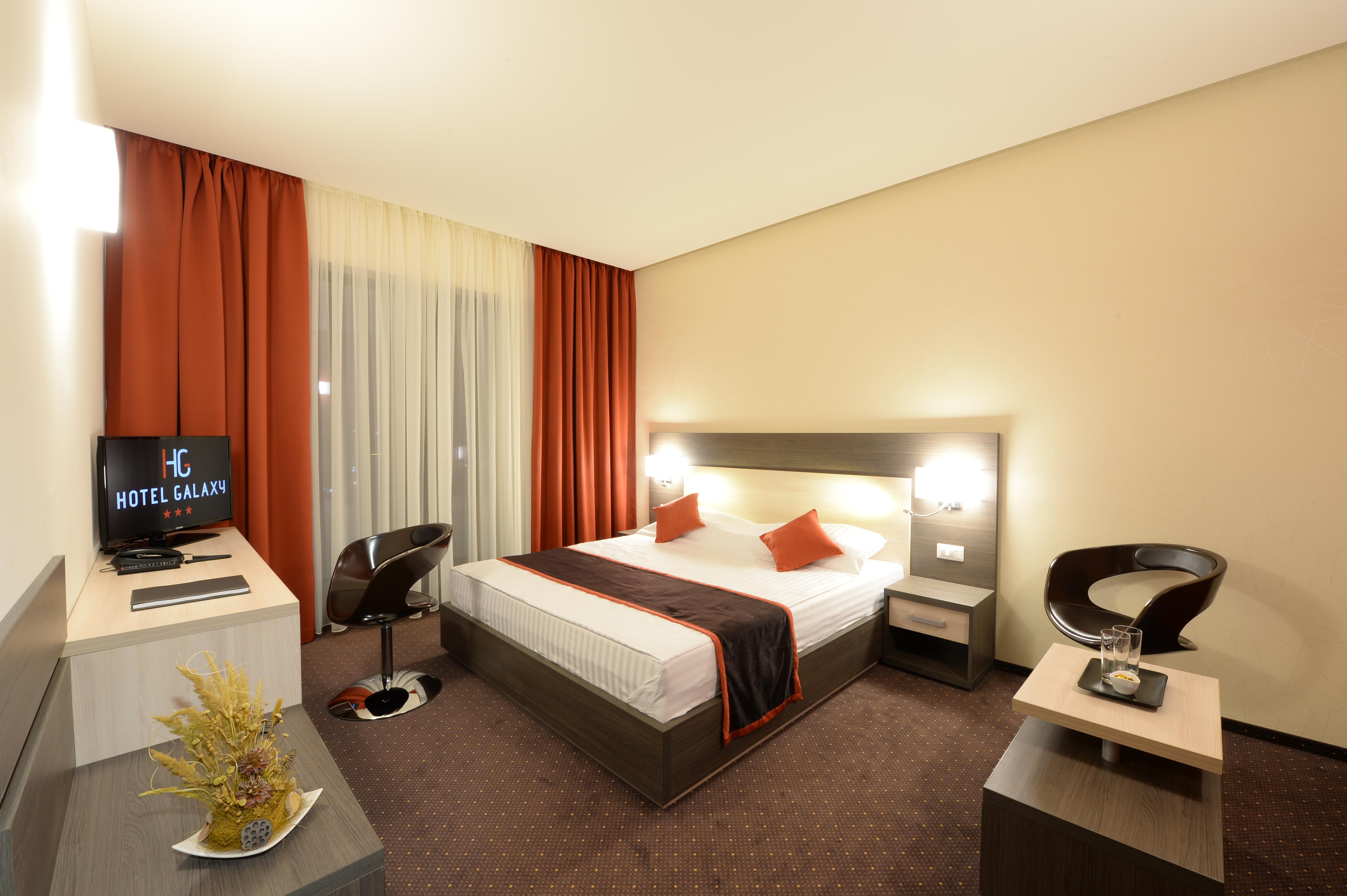 Hotel Galaxy Dumbravita  Eksteriør billede
